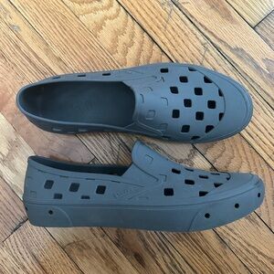 Vans MTE Slip-On TRK Shoe